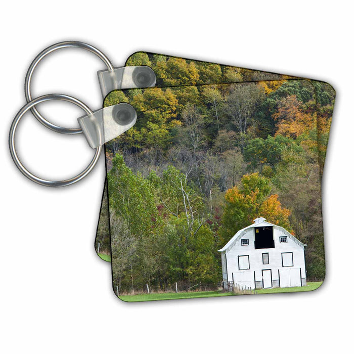 Key Chain - USA, West Virginia, Seneca Rocks. Barn and autumn - US49 WBI0113 - Walter Bibikow Barns