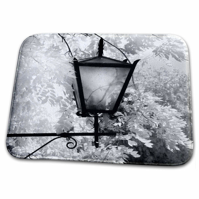 Dish Drying Mat - Light fixture, Montalcino, Italy, Tuscany - EU16 AJE0190 - Adam Jones Tuscany