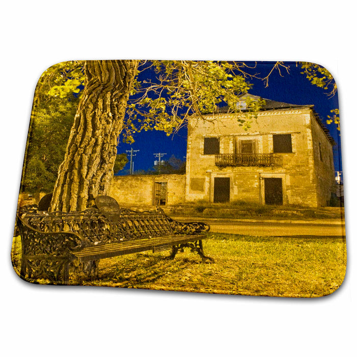 Dish Drying Mat - Cottonwood tree, Roma plaza, Texas - US44 LDI0008 - Larry Ditto Texas