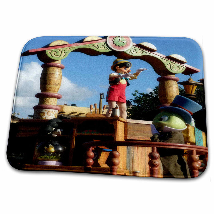 Dish Drying Mat - The adorable characters on their parade float s Photos - Florida